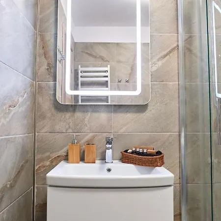 Capri N Pool Apartament