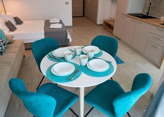 Appartamento Capri N Pool